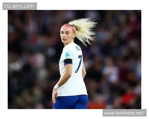 足球明星佩戴的戒指背后故事与象征意义揭秘