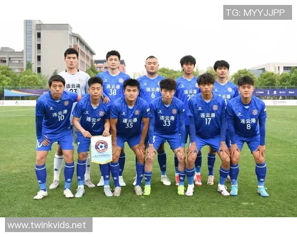 足球热点：解读南京足球队的中路突破